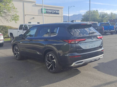 2025 Mitsubishi Outlander PHEV SE