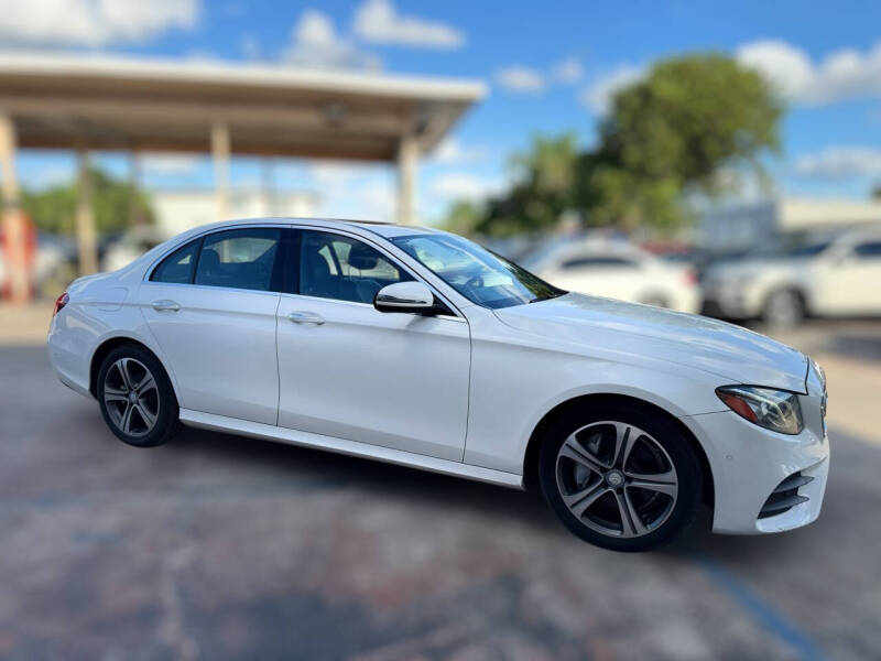 2017 Mercedes-Benz E-Class E 300 4MATIC