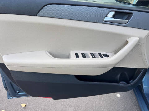 2015 Hyundai Sonata SE