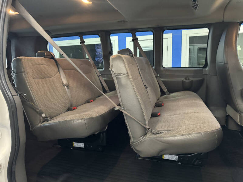 2015 Chevrolet Express LS 2500
