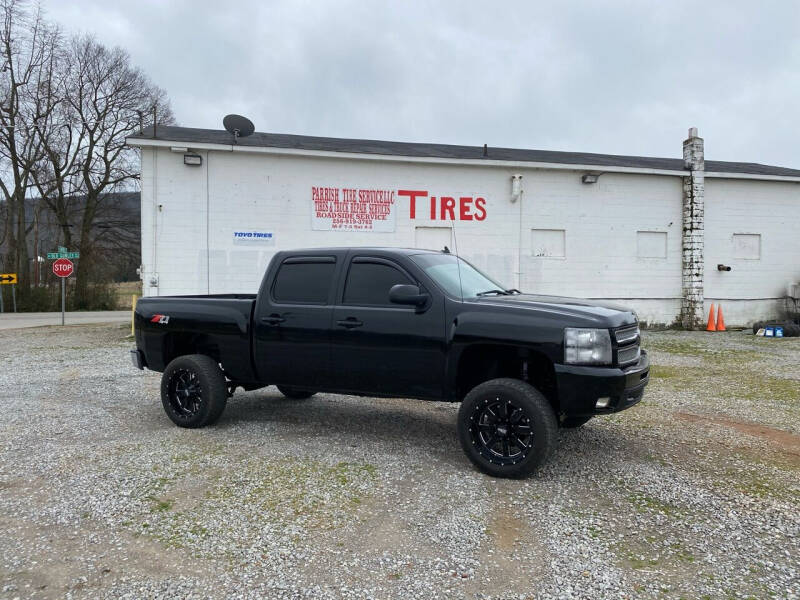 2012 Chevrolet Silverado 1500 for sale at Tennessee Valley Wholesale Autos LLC in Huntsville AL
