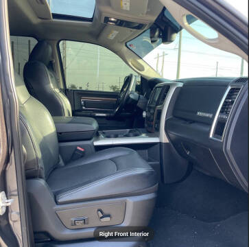 2017 RAM 1500 Laramie