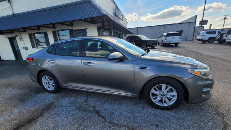 2016 Kia Optima LX