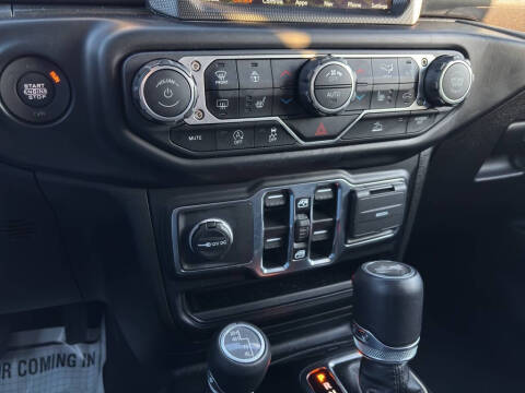 2023 Jeep Wrangler Sahara Altitude