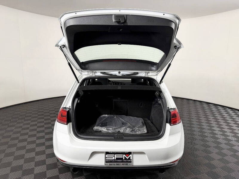 2017 Volkswagen Golf GTI S