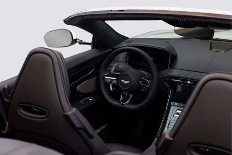 2025 Aston Martin DB12 Volante