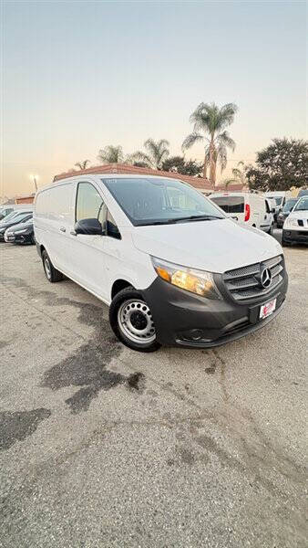 2017 Mercedes-Benz Metris Worker Cargo