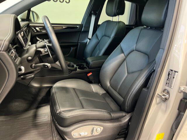 2024 Porsche Macan S