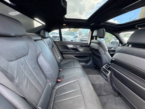 2019 BMW 7 Series 740i