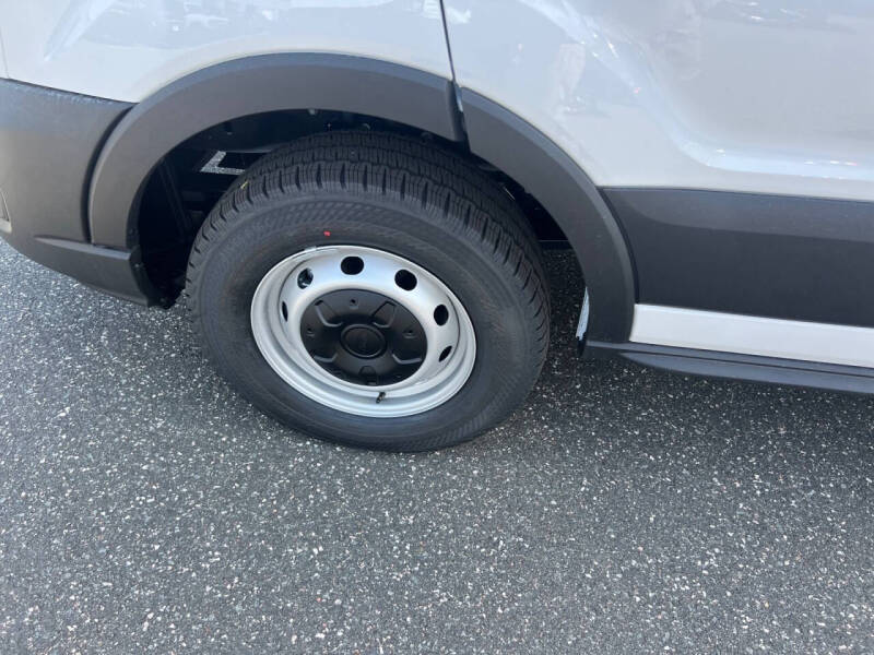 2025 Ford Transit 250