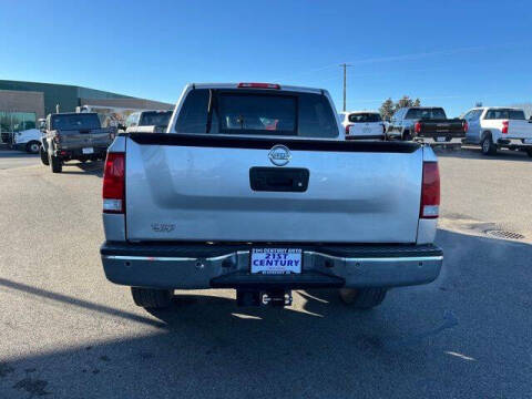 2015 Nissan Titan