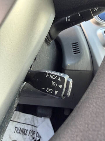 2012 Toyota Prius v Three