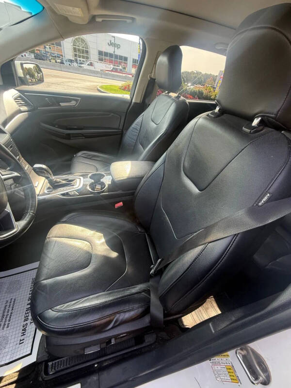 2016 Ford Edge Titanium