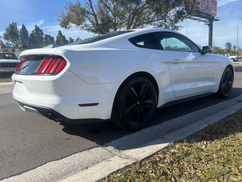 2016 Ford Mustang EcoBoost Premium