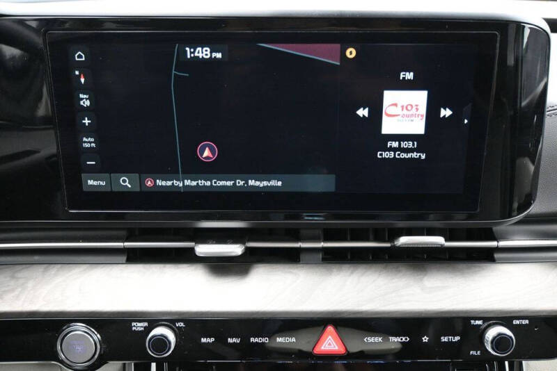 2024 Kia Carnival EX