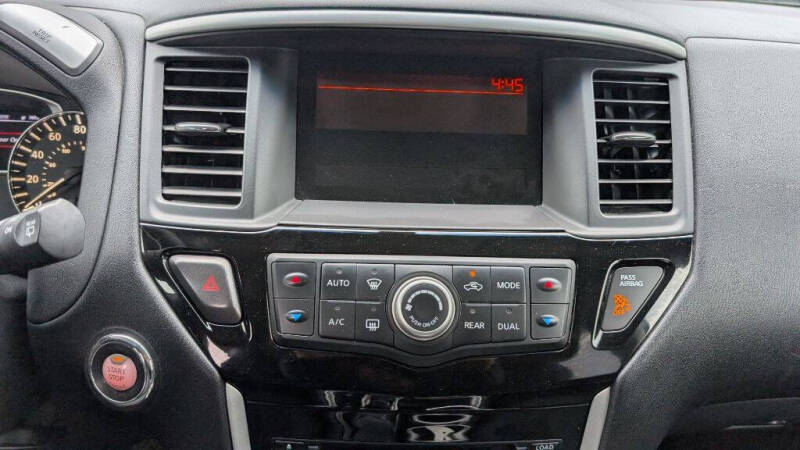 2015 Nissan Pathfinder