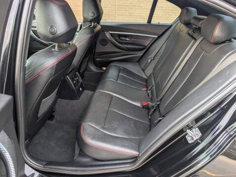 2018 BMW 3 Series 330i xDrive