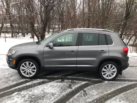 2016 Volkswagen Tiguan for sale at MICHAEL MOTORS in Farmington ME