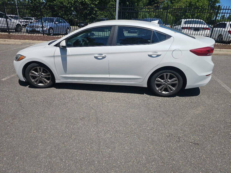 2018 Hyundai Elantra
