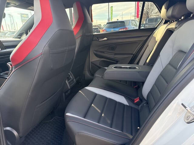 2024 Volkswagen Golf GTI 380 SE