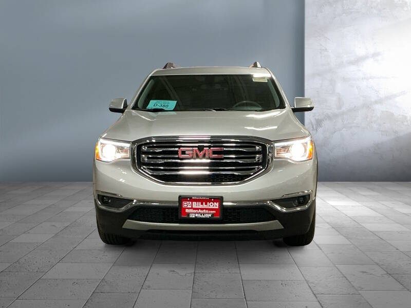 2019 GMC Acadia SLE-2