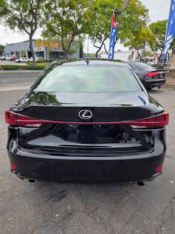 2016 Lexus IS 200t