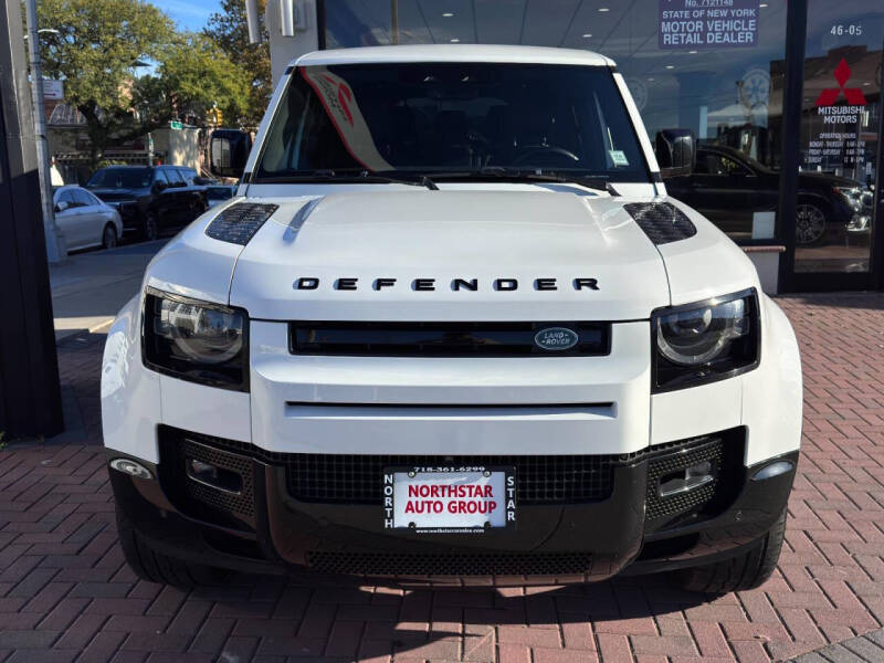 2024 Land Rover Defender 130 P400 X-Dynamic SE