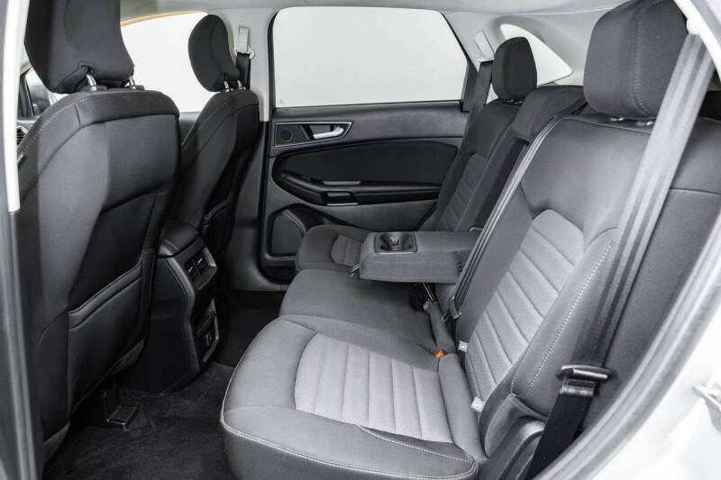 2016 Ford Edge SE