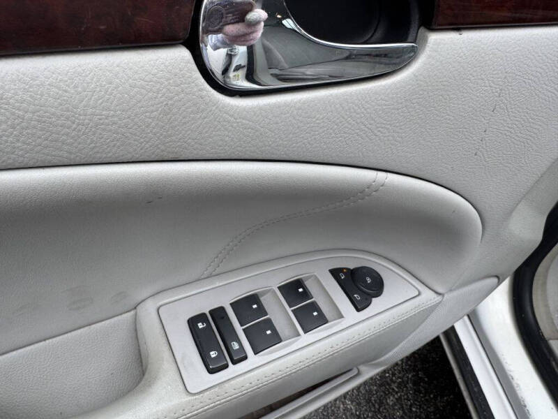 2008 Buick Lucerne CX