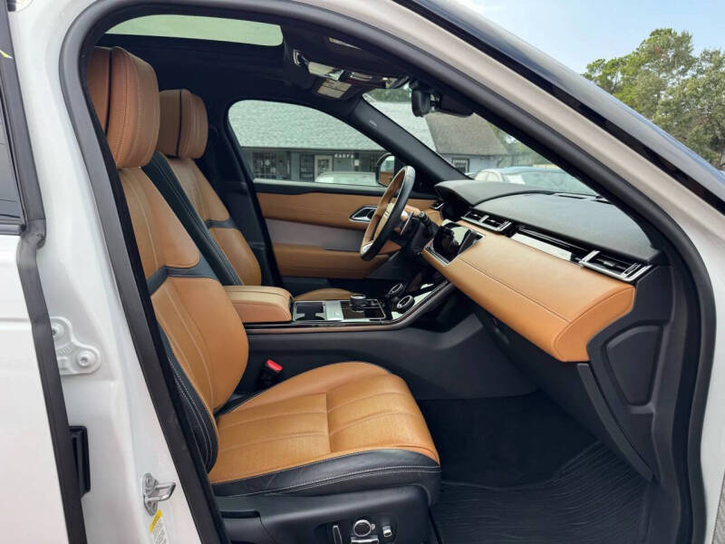 2019 Land Rover Range Rover Velar P250 R-Dynamic SE