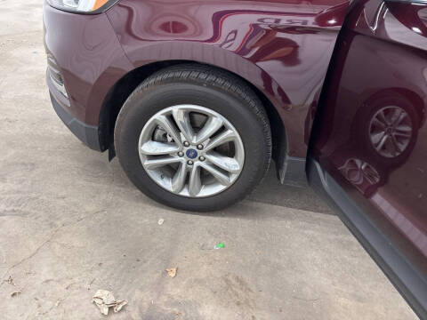 2019 Ford Edge SEL