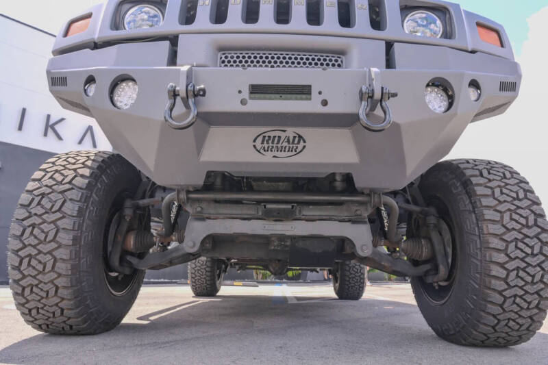 2003 HUMMER H2