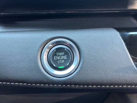 2024 Cadillac Escalade ESV Premium Luxury