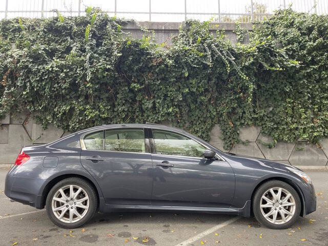 2011 Infiniti G37 Sedan x Sport Appearance Edition