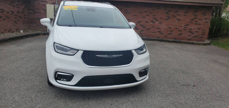 2022 Chrysler Pacifica Touring L