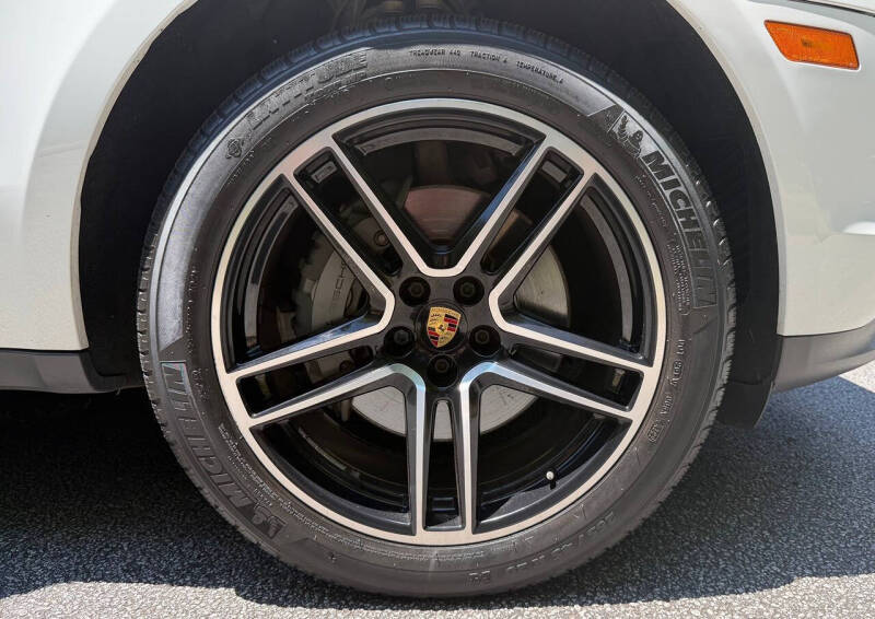 2019 Porsche Macan S