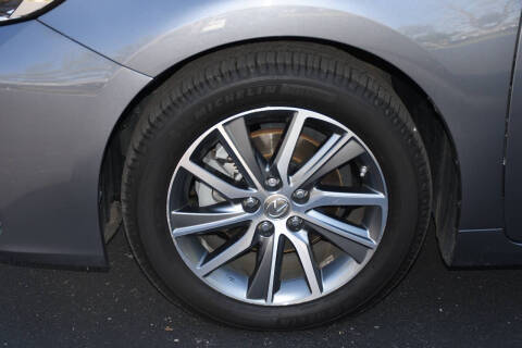 2017 Lexus ES 300h