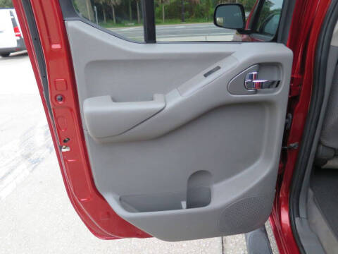 2016 Nissan Frontier SV