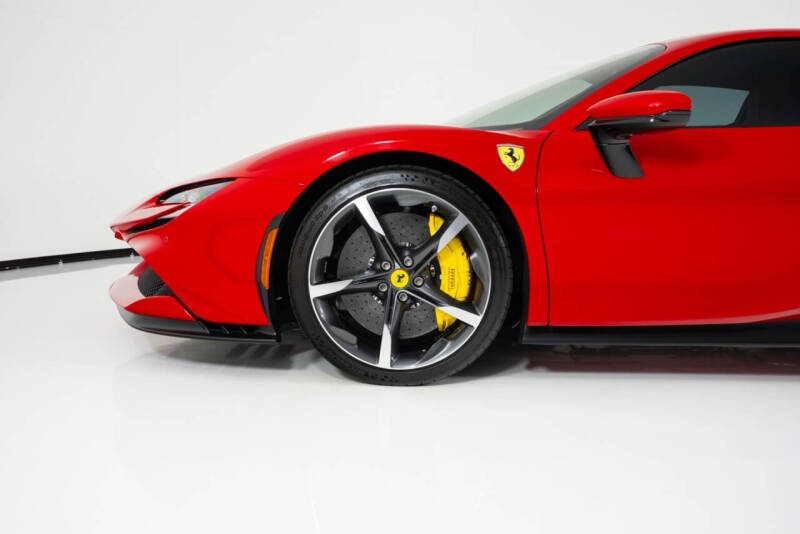 2023 Ferrari SF90 Stradale