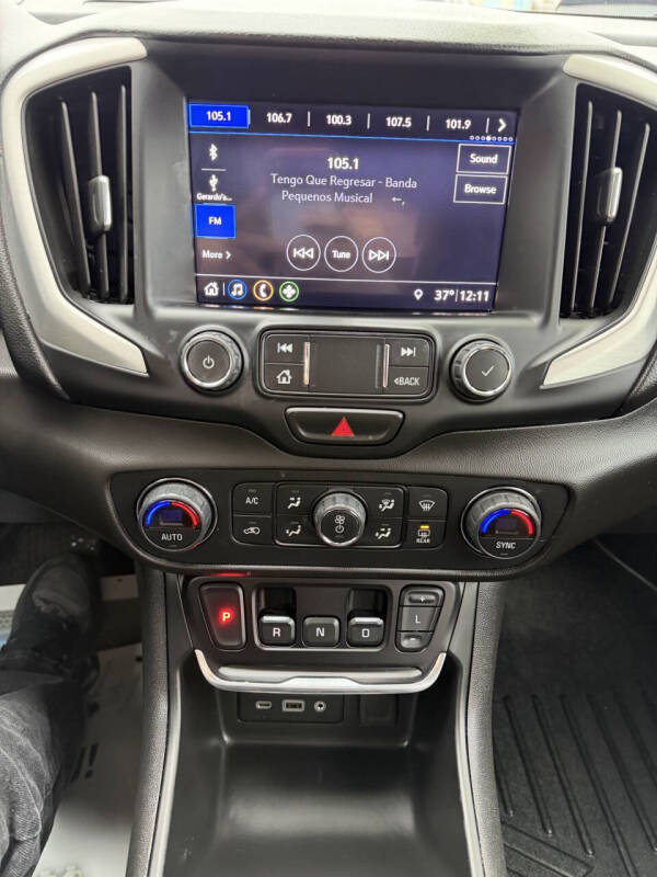 2020 GMC Terrain SLT