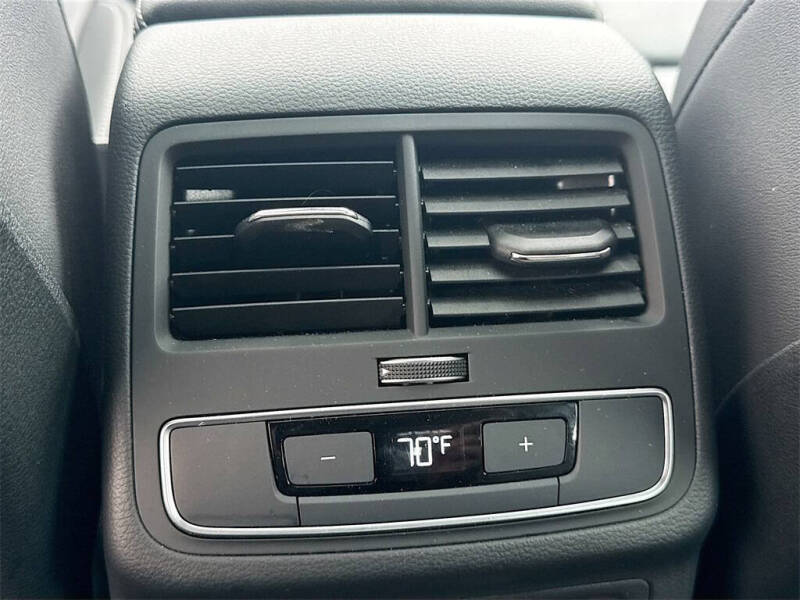 2025 Audi A5 Sportback quattro S line Premium 45 TFSI