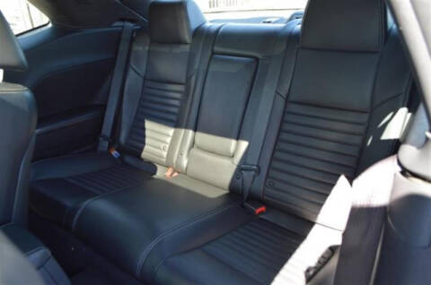 2013 Dodge Challenger SXT