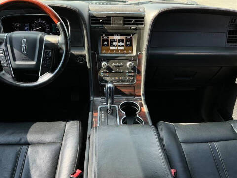 2017 Lincoln Navigator L Reserve