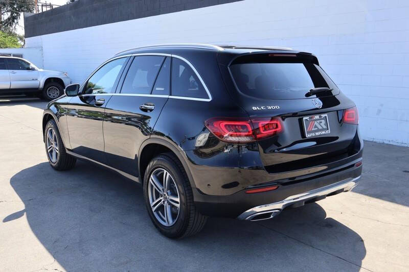 2021 Mercedes-Benz GLC GLC 300