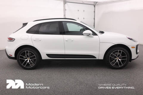 2025 Porsche Macan