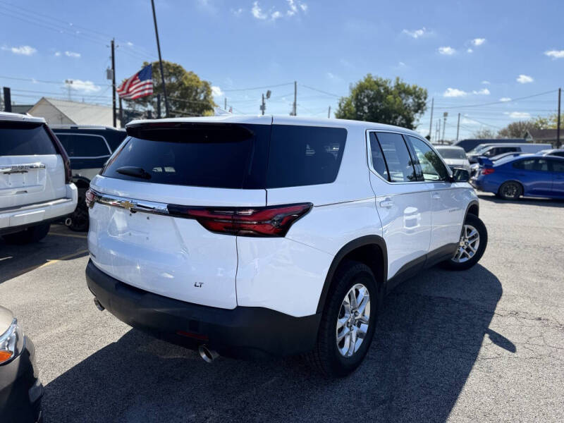2023 Chevrolet Traverse LS