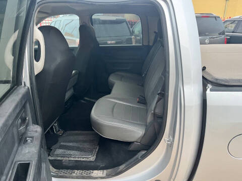 2017 RAM 1500 Express