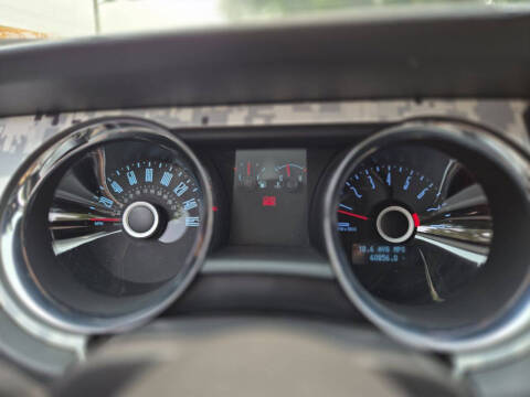 2014 Ford Mustang V6 Premium