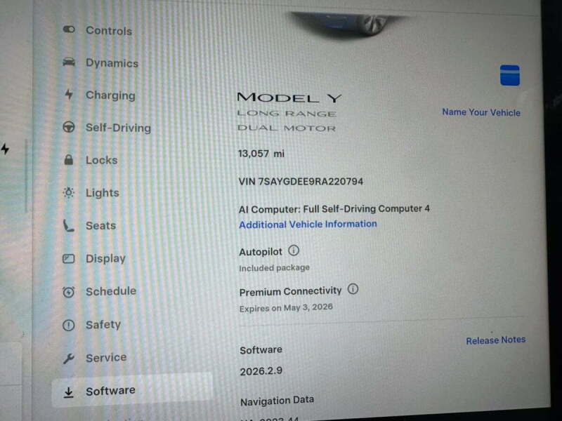 2024 Tesla Model Y Long Range