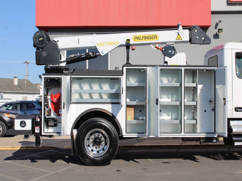 2026 Peterbilt 537